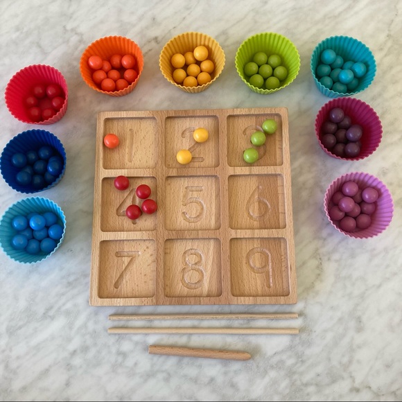 Montessori Math Color Sorting and Tracing Board - Picture 6 of 12